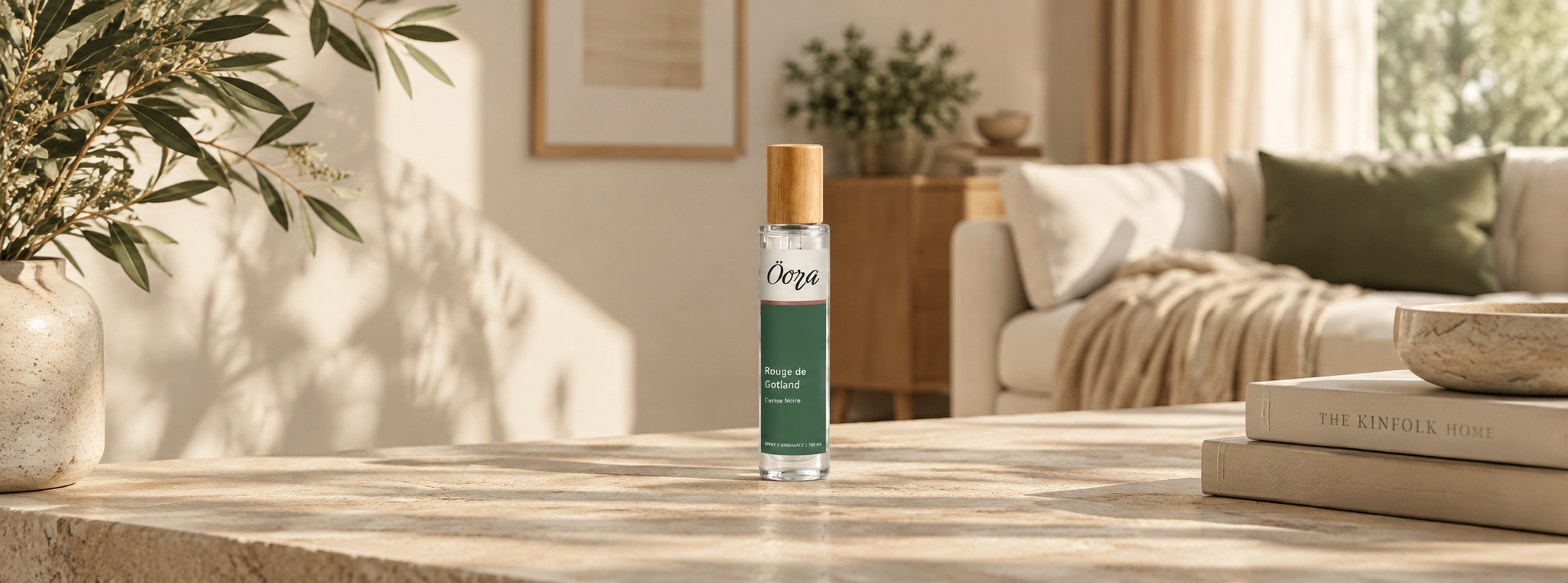 Spray d'ambiance Öora dans un intérieur d'inspiration nordique